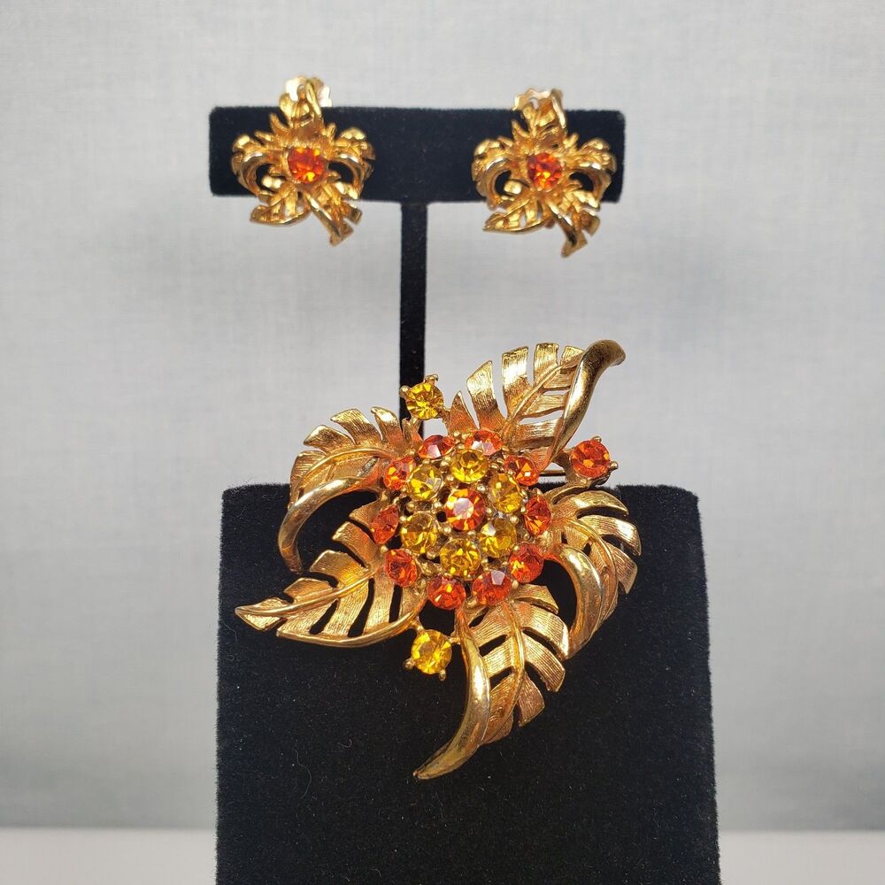 Vintage Flower Orange Yellow Crystal Rhinestone Leaf Brooch Clip On Earring Set - Picture 5 of 16